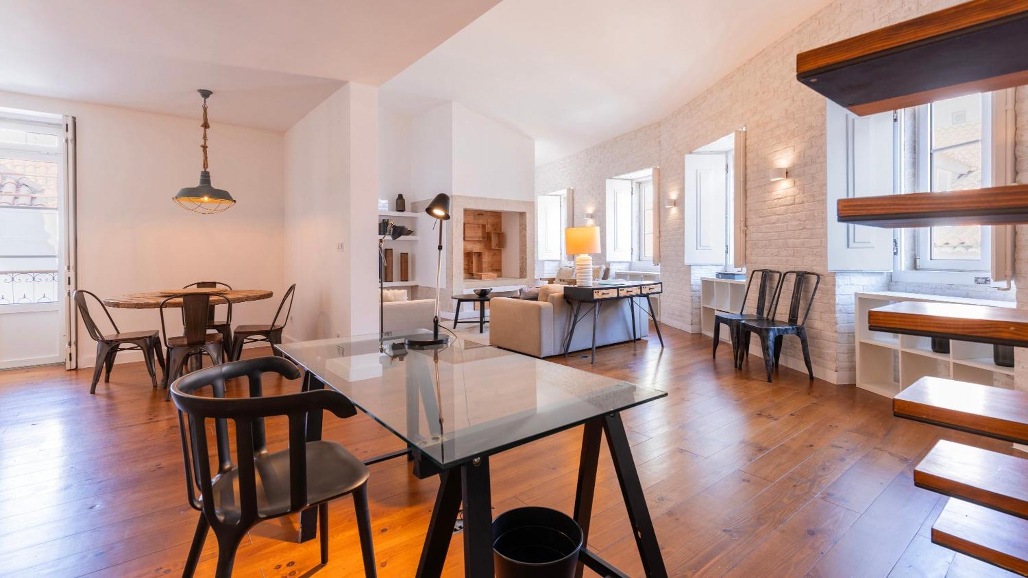 Charming 3Bdr Duplex In City Center By Lovelystay Lisbona Esterno foto