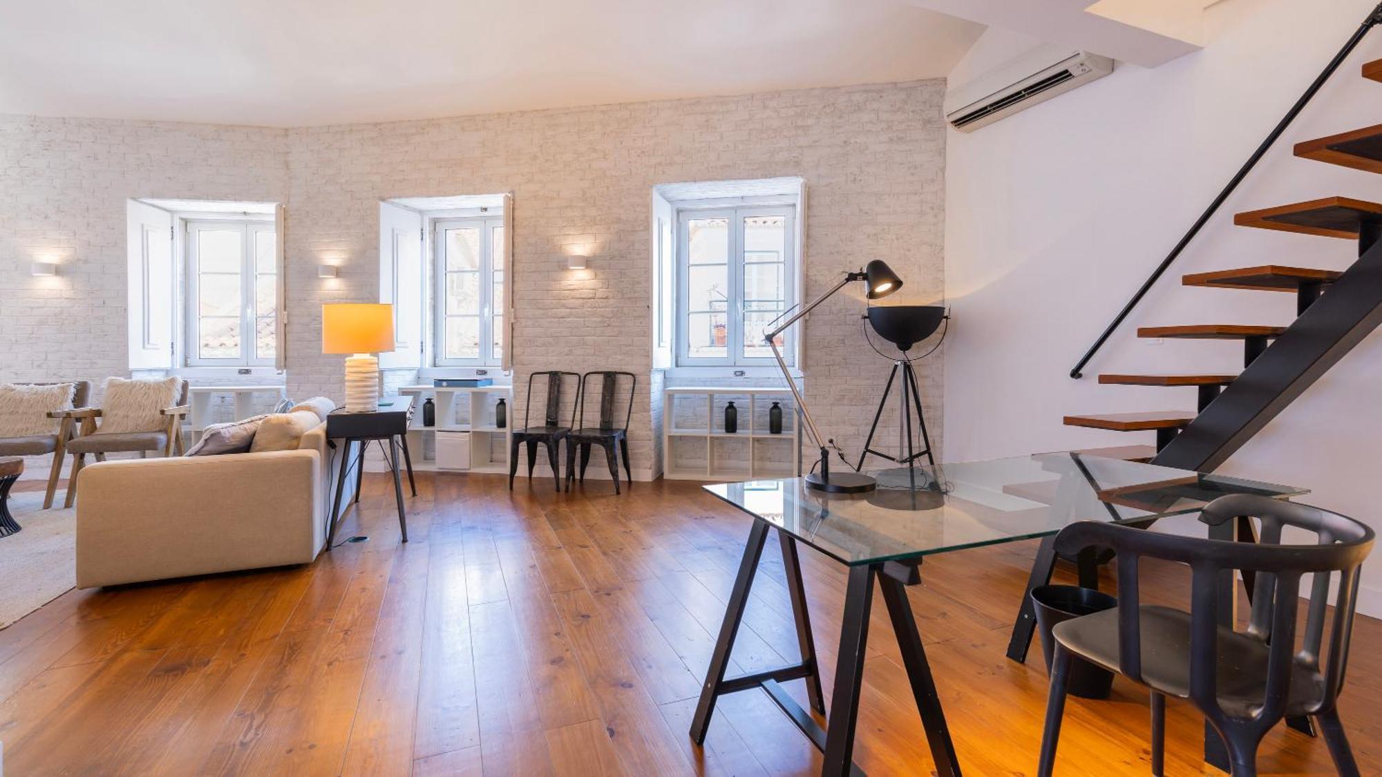 Charming 3Bdr Duplex In City Center By Lovelystay Lisbona Esterno foto