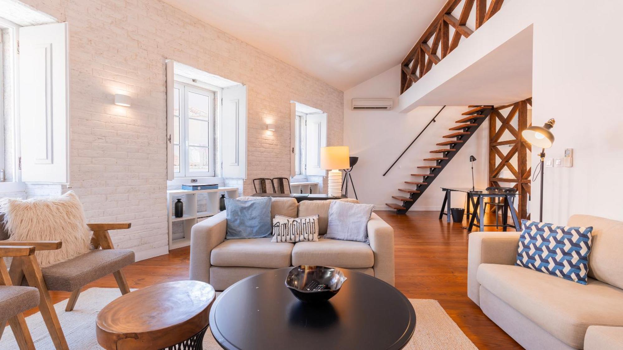 Charming 3Bdr Duplex In City Center By Lovelystay Lisbona Esterno foto